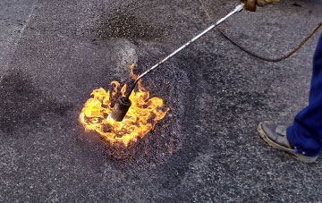 Llandysilio flat roofing repairs